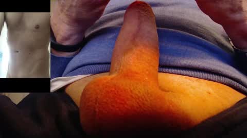 Snapshot of robby66_56 chatting on February 27, 4:10 pm robby66_56 online show from February 27, 4:10 pm