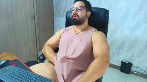 Robby online show from October 8, 10:27 pm