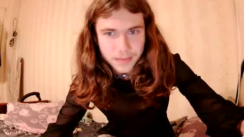 Snapshot of robbyxanderson chatting on September 24, 6:03 pm RobbyxAnderson online show from September 24, 6:03 pm