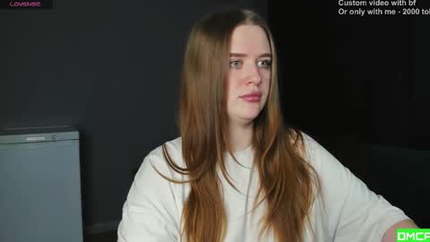 Lisa and Robert  i am online all days 900 am GMT3   online show from February 11, 4:16 am