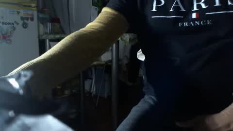 Snapshot of robertbrazil762778 chatting on October 23, 6:42 pm robertbrazil762778 online show from October 23, 6:42 pm