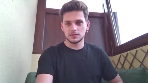 Roberto online show from February 2, 6:47 am