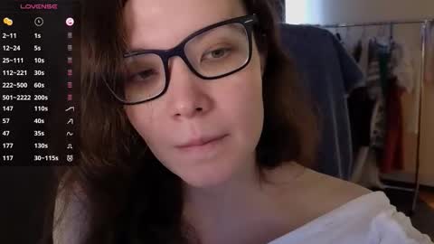 Robin online show from November 20, 7:18 am