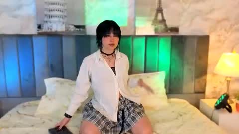 Snapshot of robinbennett chatting on October 1, 12:37 pm robin D online show from October 1, 12:37 pm