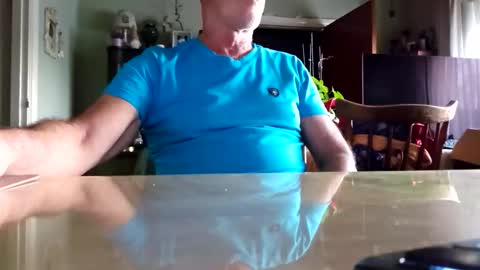 robke1966 online show from December 14, 7:58 am