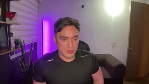 ROBYN online show from February 14, 2:47 am