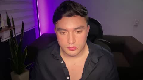 ROBYN online show from February 19, 12:54 am