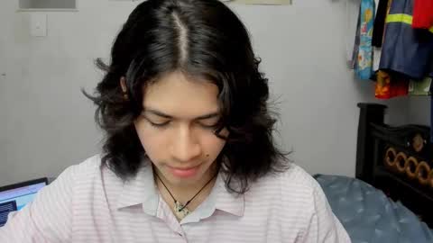 Snapshot of roca_inca chatting on December 5, 9:00 pm roca inca online show from December 5, 9:00 pm