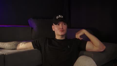 MY NAME  CAN SEE ALL MY CUM VIDEO BUY FAN SUB. online show from December 22, 6:25 pm