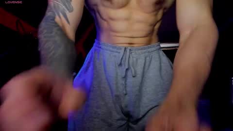 Snapshot of rodarri chatting on October 6, 11:06 am MY NAME CAN SEE ALL MY CUM VIDEO BUY FAN SUB. online show from October 6, 11:06 am