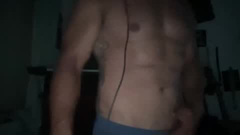 Snapshot of rodrigo232426 chatting on October 18, 9:35 am rodrigo232426 online show from October 18, 9:35 am