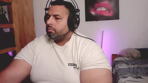 rodrixxx54 online show from January 18, 11:58 pm