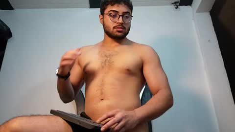 Roger Belmont online show from October 18, 5:44 am