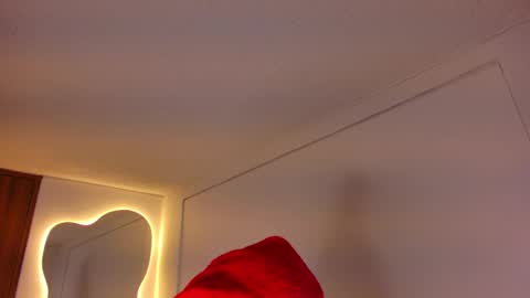 Sof online show from December 5, 1:42 am