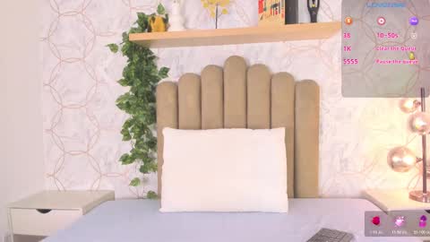 Snapshot of roma_love_ chatting on October 20, 12:21 pm online show from October 20, 12:21 pm