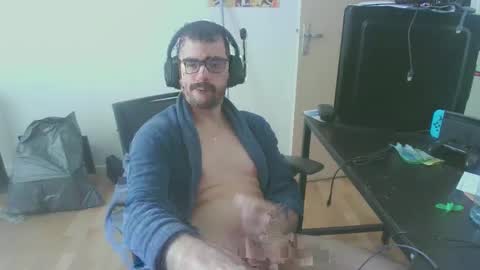 romainb72 online show from March 4, 11:51 am