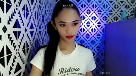 empress online show from February 25, 7:38 pm