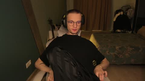 Romeo online show from January 31, 9:26 pm