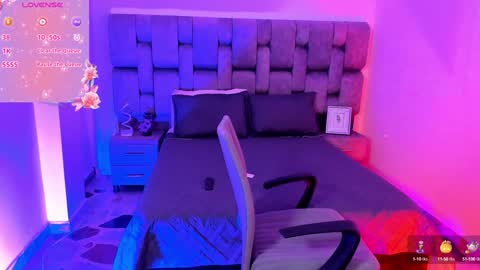 Romy Vega online show from December 16, 8:58 pm