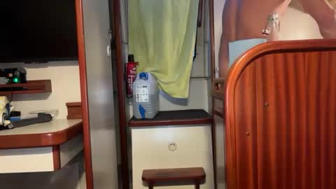 ronald931639 online show from March 12, 5:49 pm