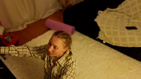 ronnycookie_ online show from March 29, 6:42 pm