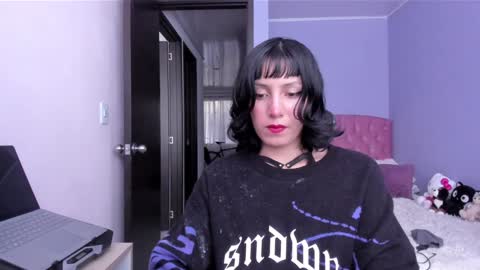 Twelve 3 Inst Twelve 312002 Twitter Room312 2002 online show from December 31, 6:24 pm