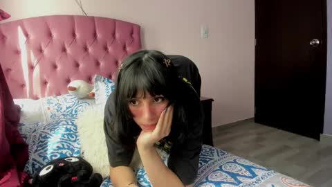 Twelve 3 Inst Twelve 312002 Twitter Room312 2002 online show from October 4, 7:00 pm