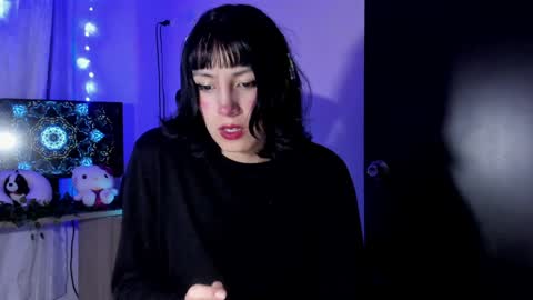 Twelve 3 Inst Twelve 312002 Twitter Room312 2002 online show from January 18, 12:02 am