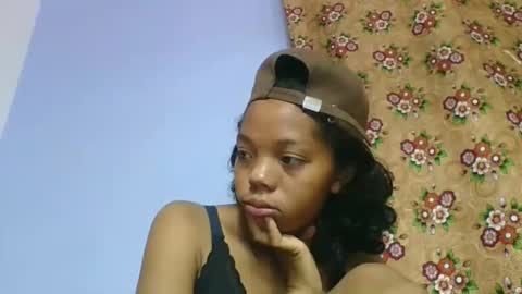 rosah225127 online show from April 24, 12:40 pm