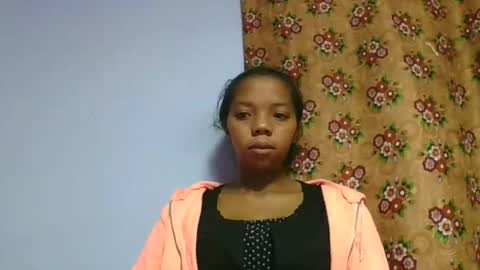 rosah225127 online show from April 22, 3:24 am