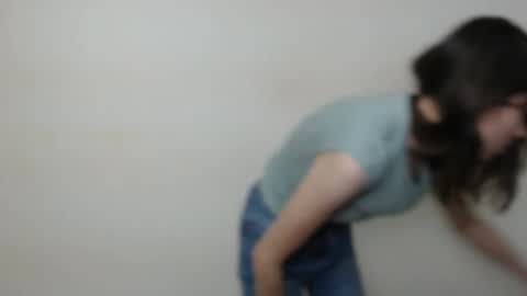 Snapshot of rosalais_ chatting on October 4, 7:28 am Rose online show from October 4, 7:28 am