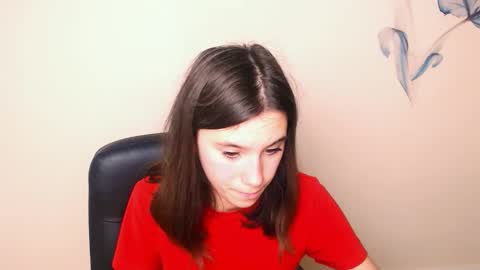 Snapshot of rosalais_ chatting on October 8, 7:58 am Rose online show from October 8, 7:58 am