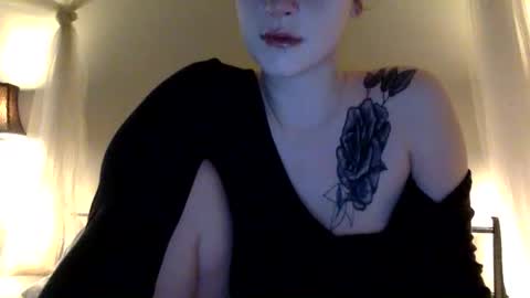 Snapshot of rose202555555 chatting on September 9, 5:07 am Rose online show from September 9, 5:07 am