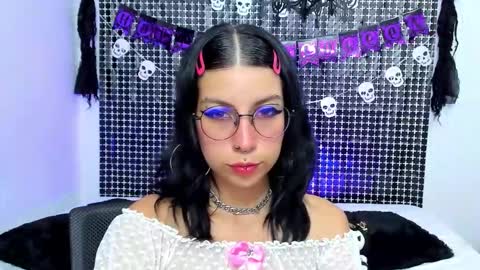 Snapshot of rose_72 chatting on October 10, 10:25 pm Ally online show from October 10, 10:25 pm
