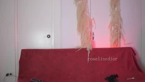 Lyla OF roselinedior online show from February 7, 2:31 pm