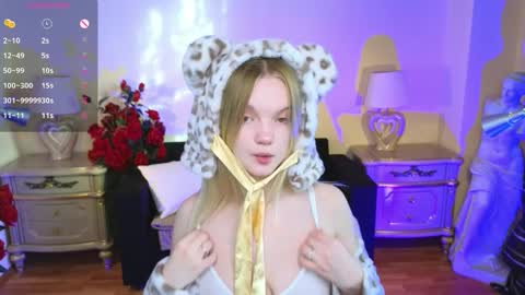 Snapshot of roses_kate chatting on September 27, 4:43 am Sweety Kate online show from September 27, 4:43 am