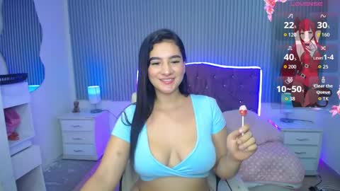 roses_liittle_ online show from March 27, 9:49 pm