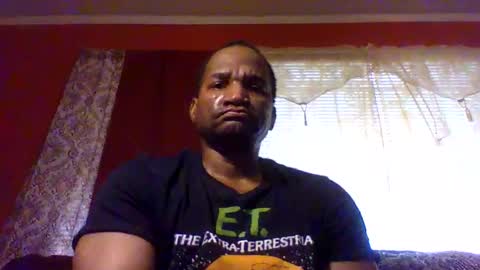 Roshun Haynes online show from March 4, 6:49 pm