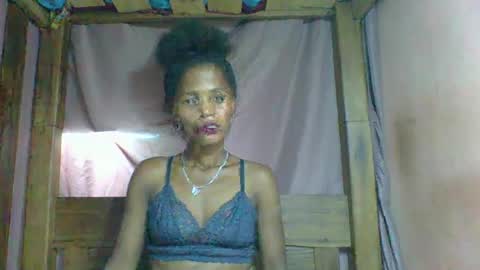 Snapshot of rosiahot1 chatting on March 3, 2:49 pm rosia online show from March 3, 2:49 pm