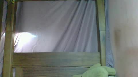 Snapshot of rosiahot1 chatting on March 5, 10:22 am rosia online show from March 5, 10:22 am