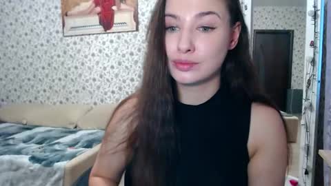 Snapshot of rosierosa chatting on October 10, 5:24 am Rosie is waiting for YOU online show from October 10, 5:24 am