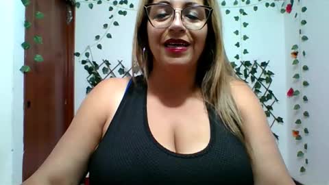 Rossana  online show from January 10, 10:37 pm