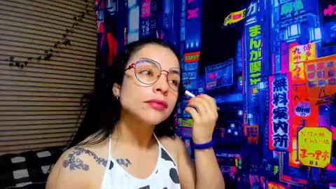 Snapshot of rosse_25 chatting on March 11, 10:07 am Would you like to help me with supplementation and sports suits so I can compete in powerlifting online show from March 11, 10:07 am