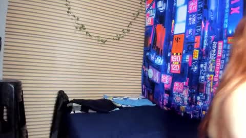 Snapshot of rosse_25 chatting on February 19, 6:32 pm Would you like to help me with supplementation and sports suits so I can compete in powerlifting online show from February 19, 6:32 pm