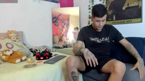 Snapshot of rosse_dredd chatting on October 12, 10:33 pm Anal for the first time 40000tks online show from October 12, 10:33 pm