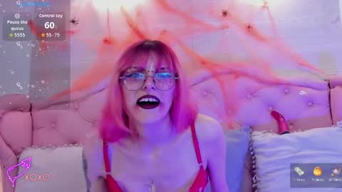 Snapshot of rossiie_hunt_ chatting on October 14, 4:43 pm rossiie_hunt_ online show from October 14, 4:43 pm