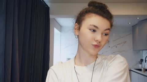 Marguerite  online show from May 14, 7:28 am
