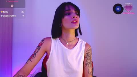 Snapshot of rot_wallace chatting on September 16, 11:30 pm rot_wallace online show from September 16, 11:30 pm