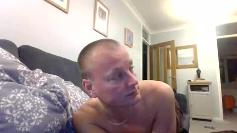 rotunda1874 online show from April 11, 12:26 am