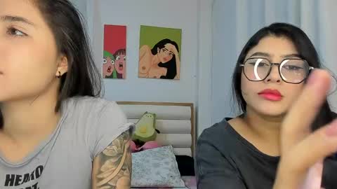 Snapshot of rous_and_sweet chatting on October 1, 3:49 am Rous and Sweet online show from October 1, 3:49 am